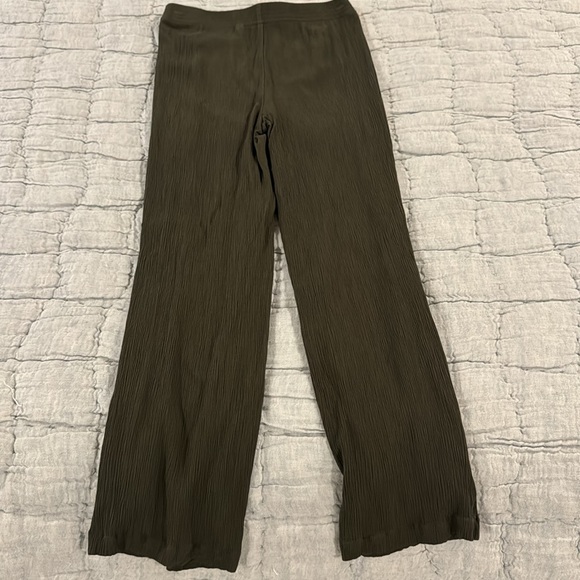 Like New Artizia Pants - Picture 3 of 3